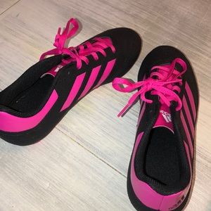 Adidas soccer cleates